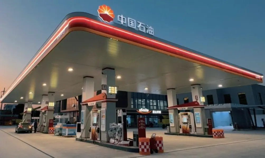 La mise à niveau des équipements intelligents est-elle suffisante pour que les stations-service soient compétitives sur le nouveau champ de bataille énergétique intégré ?